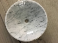Bassin et évier en marbre blanc de Carrare de forme ronde